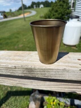 Classic Metallic Tapered Cup - Gold Finish